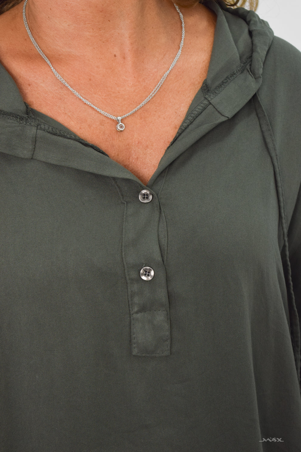 Kapuzenbluse in khaki