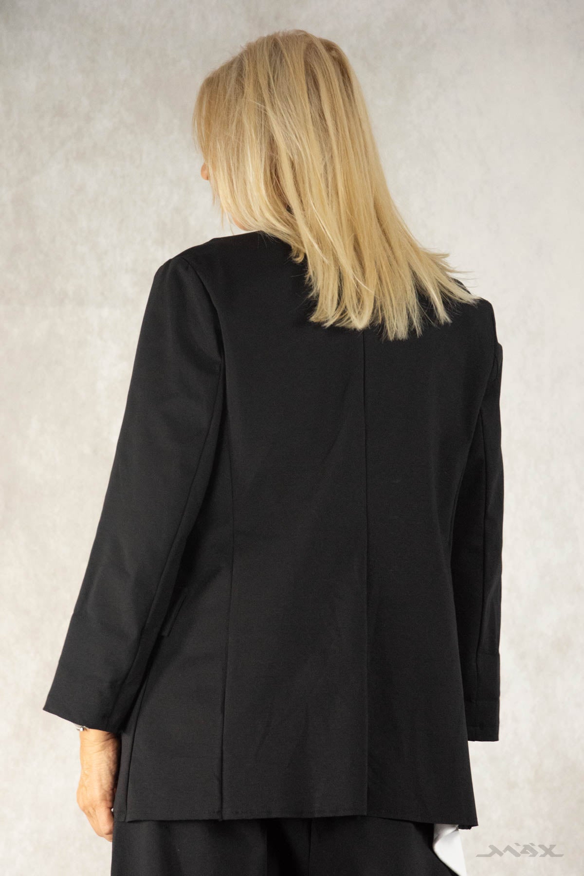 Lange jas met knoopsluiting, maat one size (36-42)