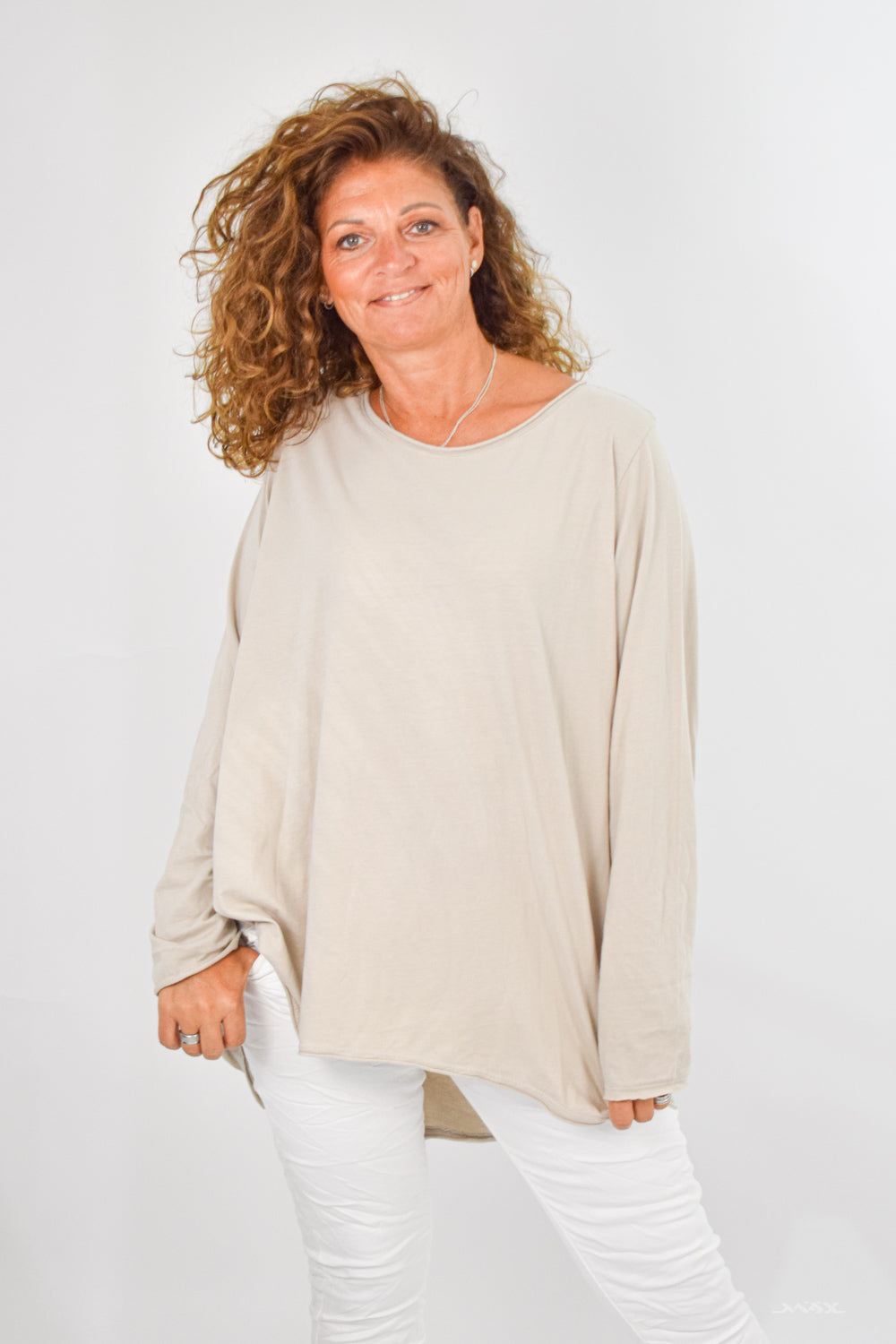 Oversized Vokuhila Shirt beige aus Baumwolle