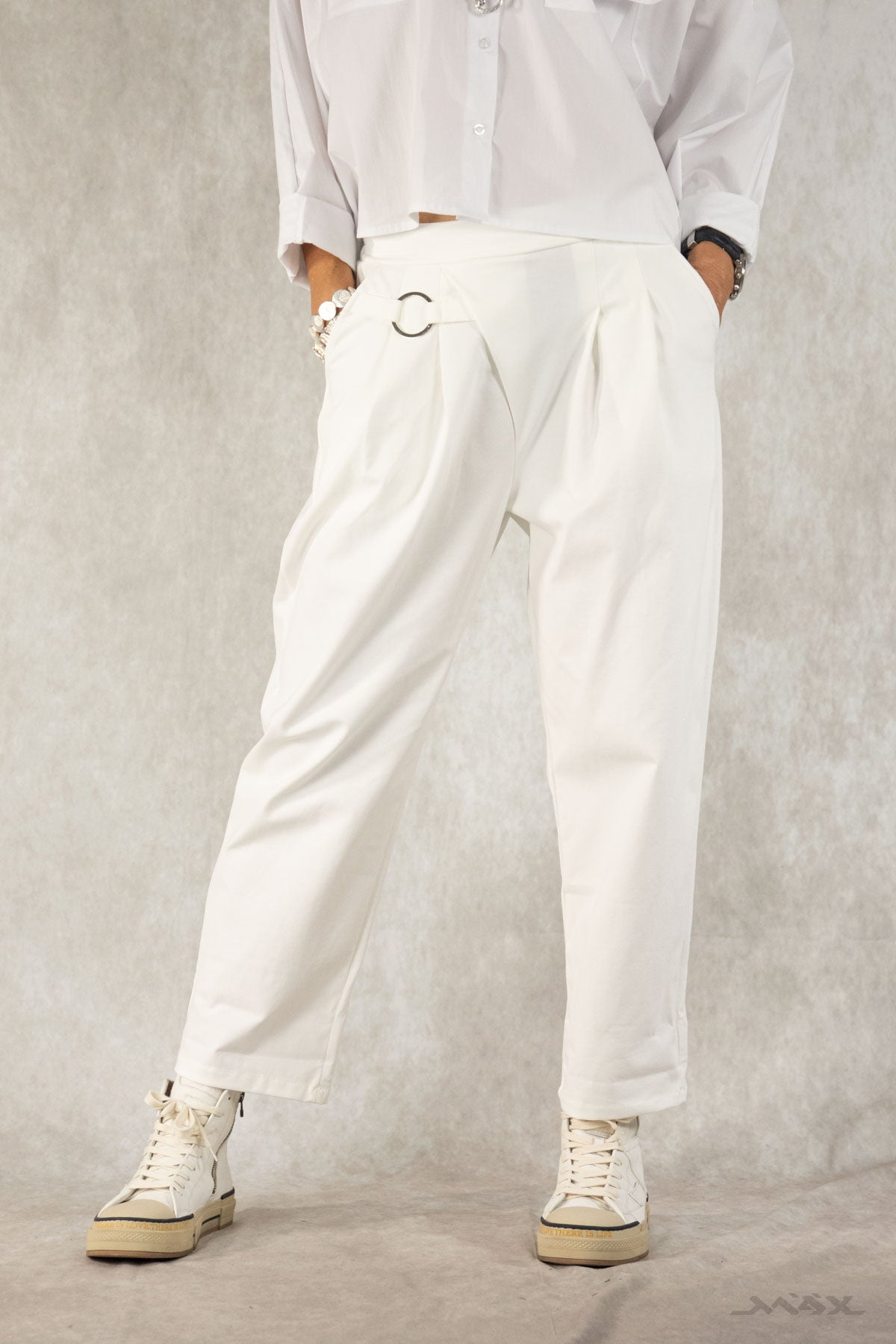 Baggyhose mit Detail Gr. Onesize (38-42)