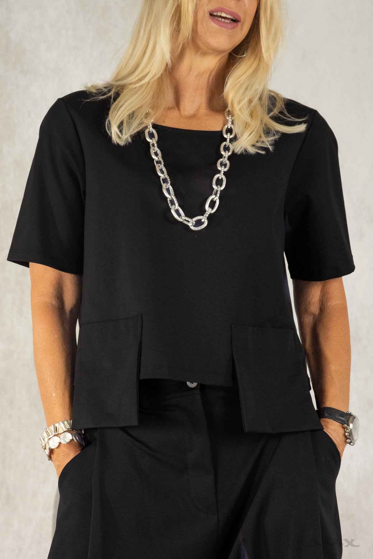 Kurzarm-Shirt mit aufgesetzten Taschen Gr. Onesize (36-40)