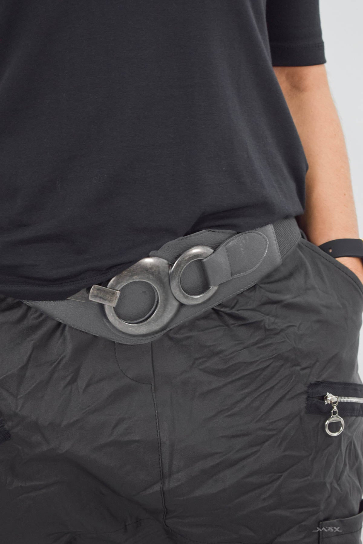 Stretchgürtel dunkelgrau mit Doppelschnalle