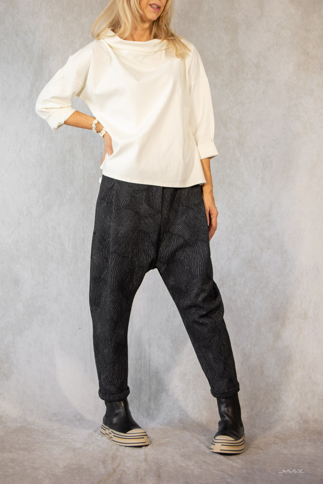Baggy broek met reliëfpatroon, maat one size (38-42)