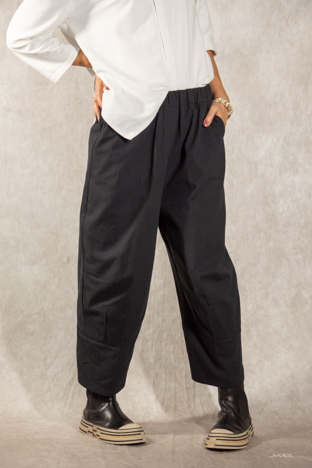 Strukturierte Relaxed-Hose schwarz Gr. Onesize (38-42)