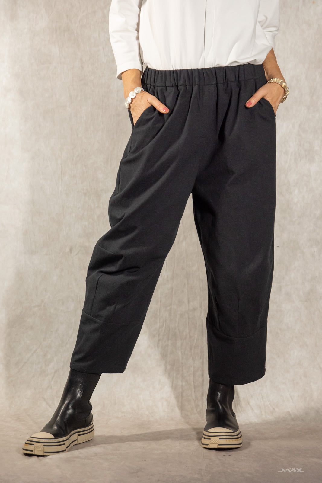 Strukturierte Relaxed-Hose schwarz Gr. Onesize (38-42)