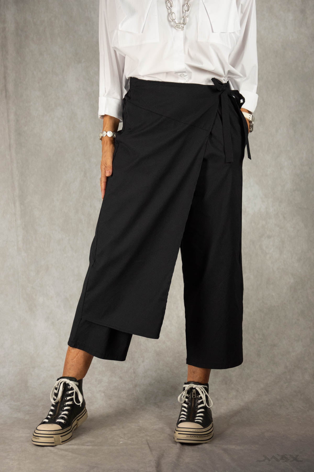 Broek met schort maat one size (38-42)