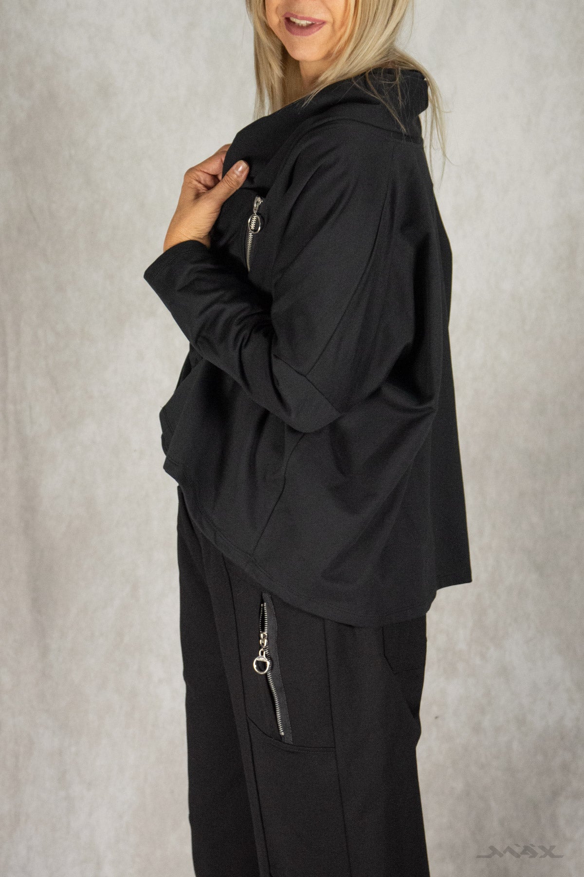 Sweatjacke mit seitlichem Reissverschluss Gr. Onesize (38-44)