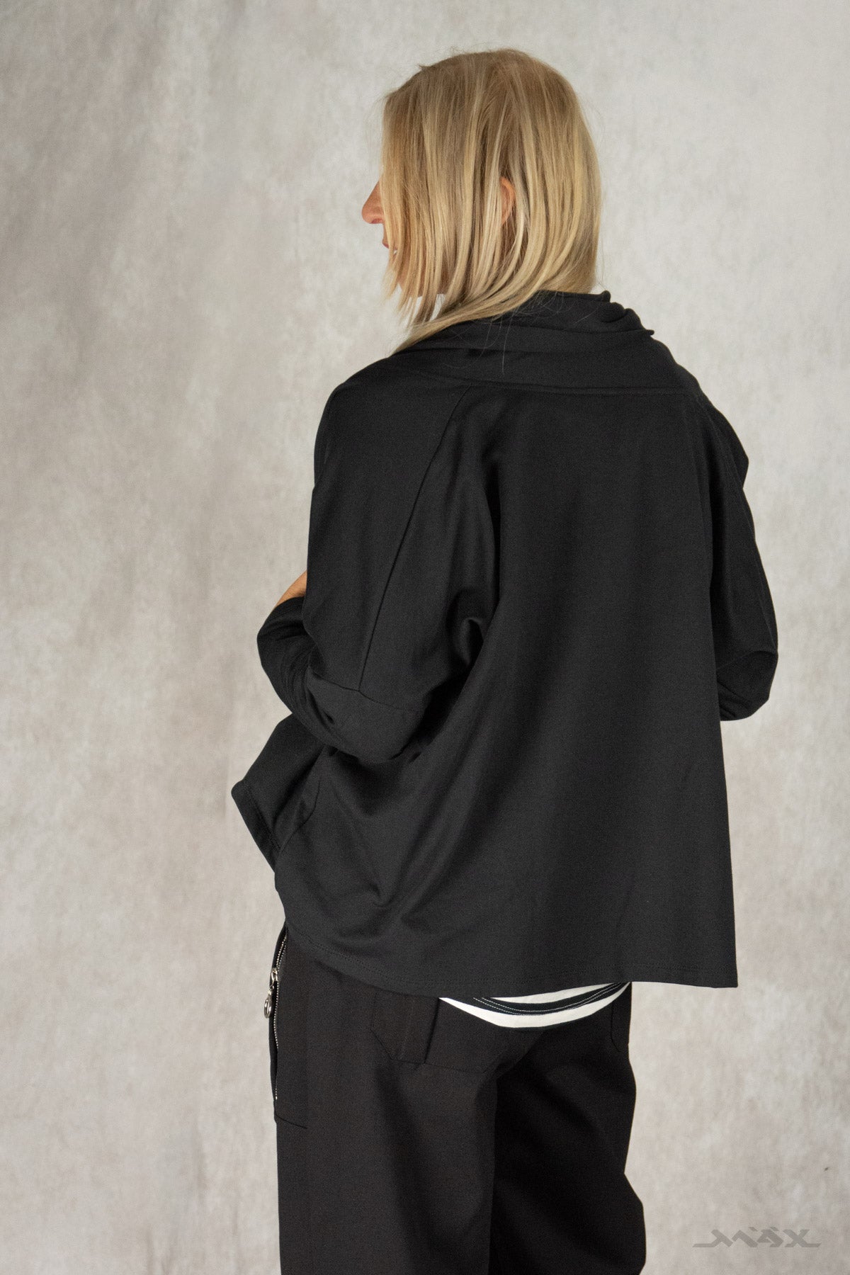 Sweatjacke mit seitlichem Reissverschluss Gr. Onesize (38-44)