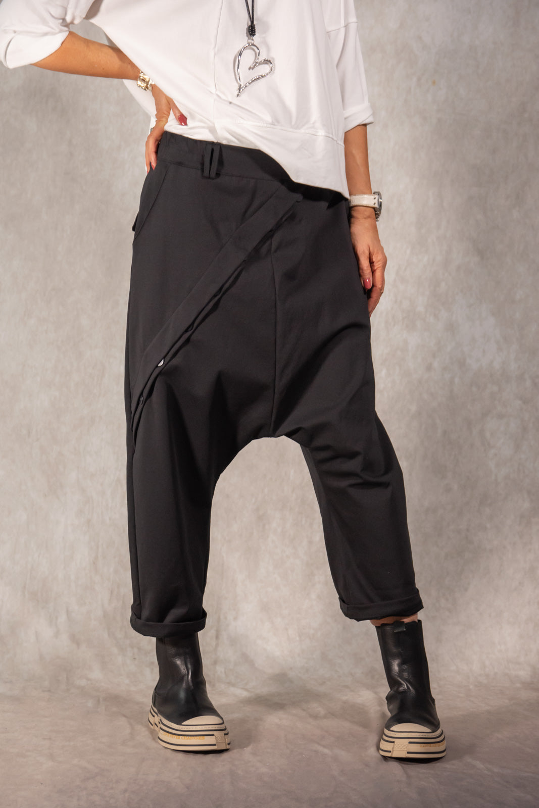 Haremshose mit asymmetrischer Knopfleiste Gr. Onesize (38-44)