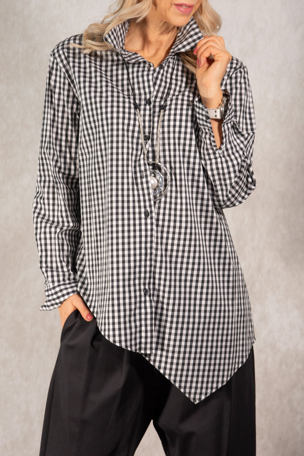 Asymmetrische Bluse schwarz-weiß kariert Gr. Onesize (38-44)