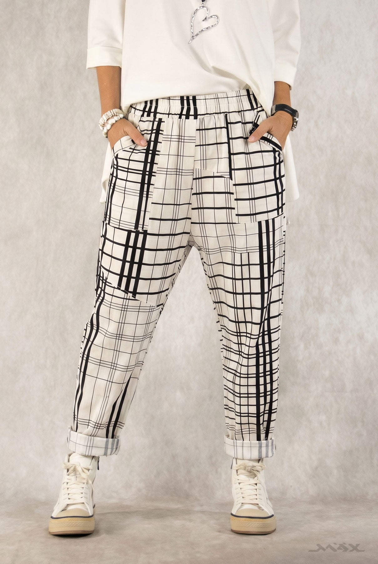 Hose schwarz-weiß kariert Gr. onesize (36-40)