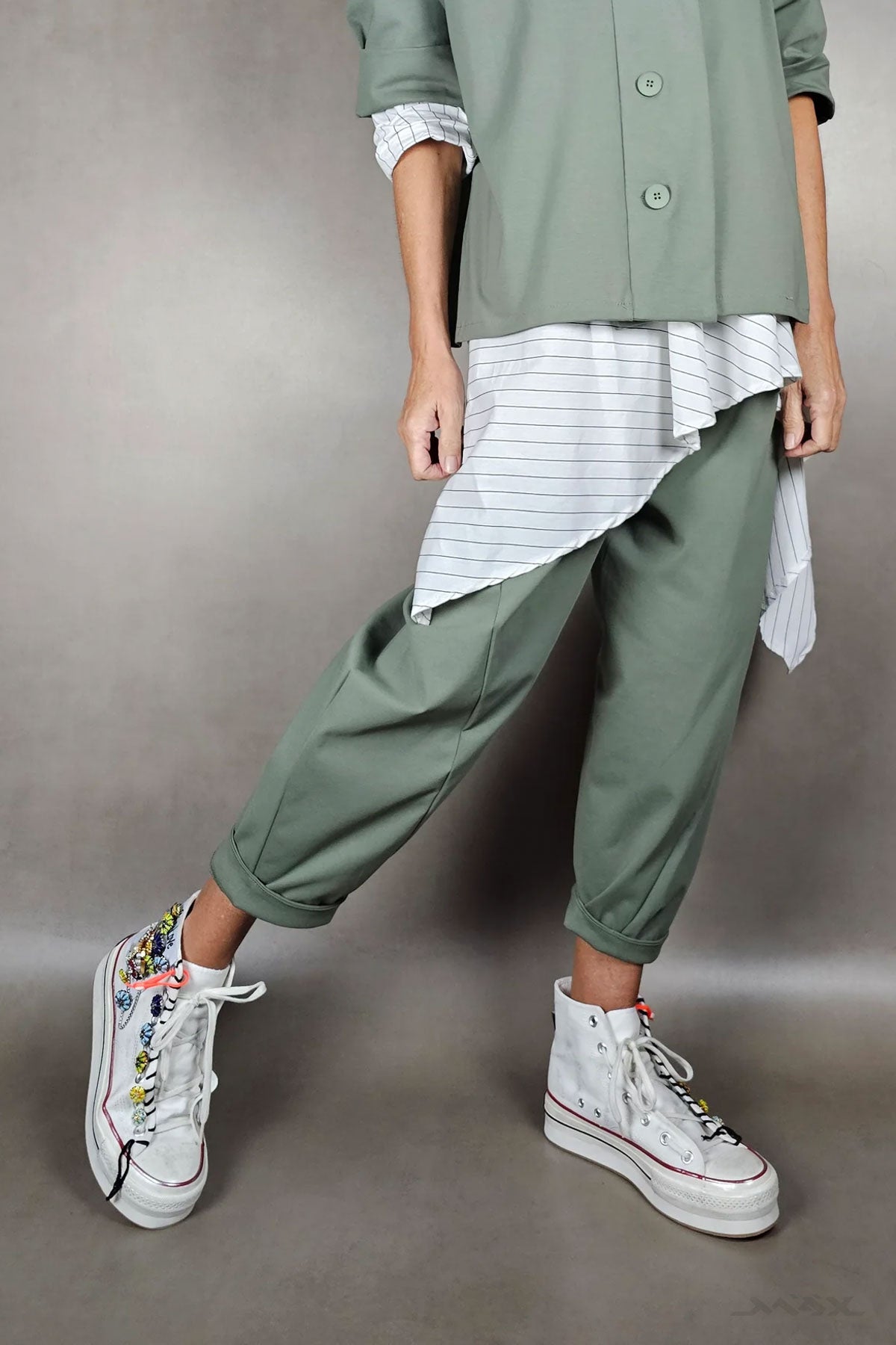 Hose olive mit Ziernaht Gr. onesize(38-42)