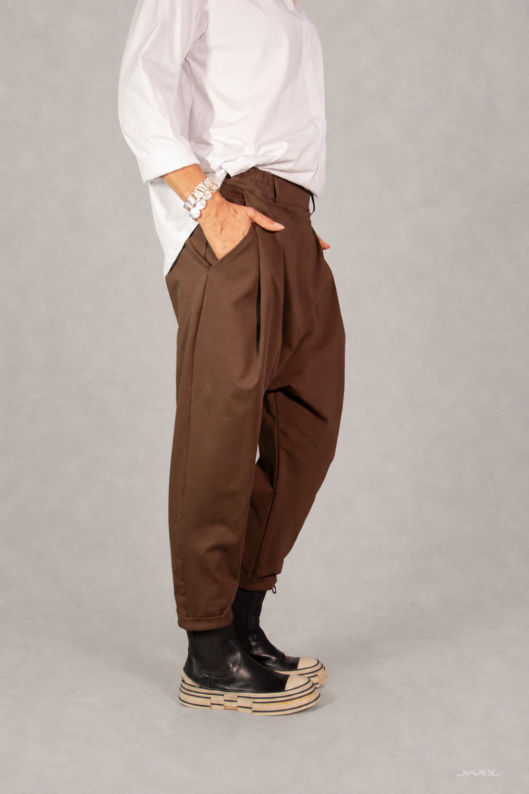 Baggybroek chocoladebruin – One Size (36–42)