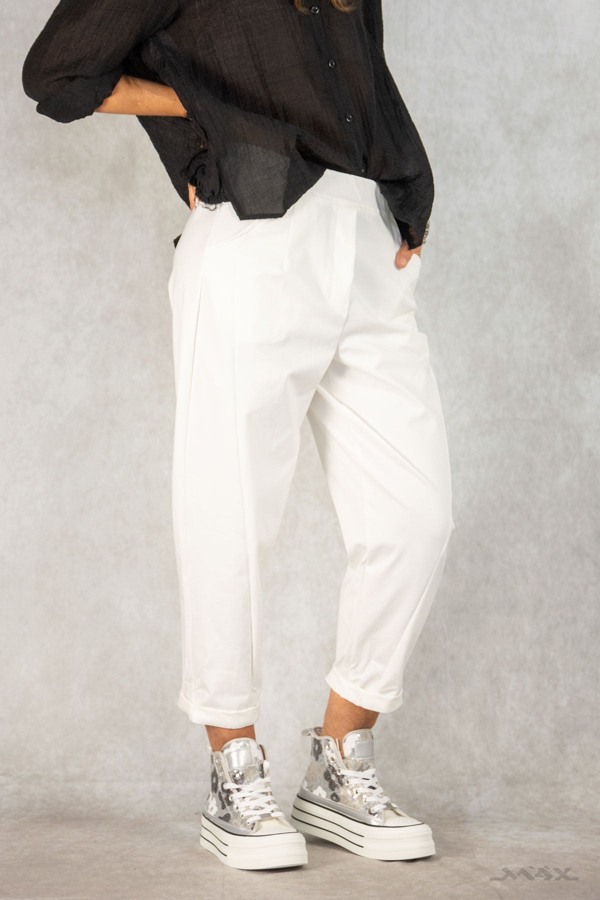 Witte broek met decoratieve naadmaat één maat (38-42)