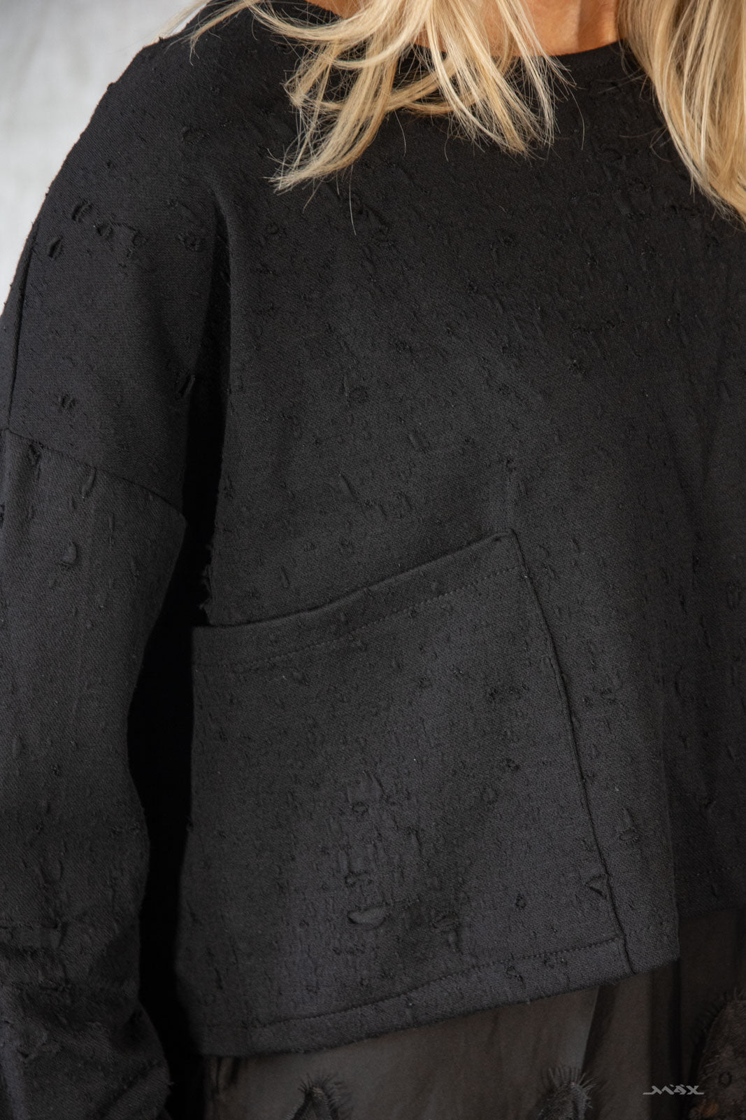 Kurzes Shirt schwarz destroyed Gr. onesize(36-42)