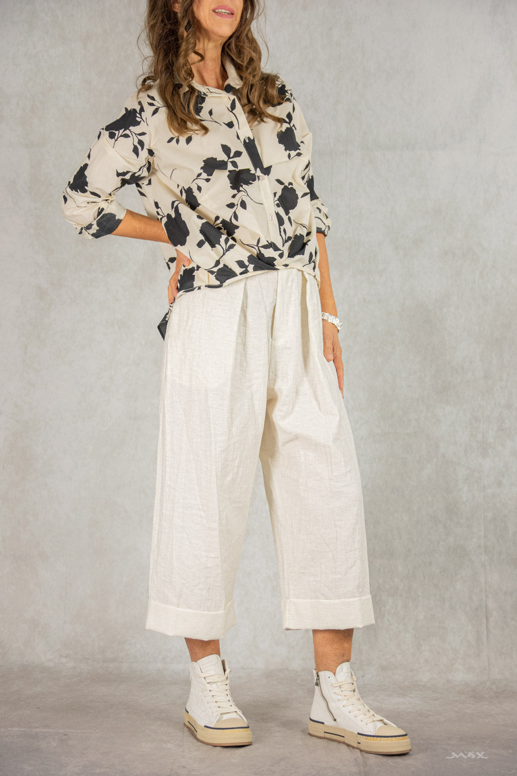 Bluse schwarz-creme FLORAL Gr. onesize passend bei (38-42)
