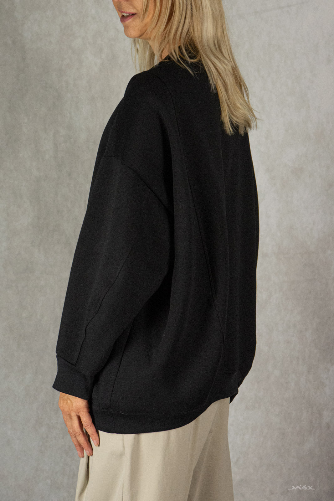 Oversize Sweater schwarz Gr. Onesize (38-46)