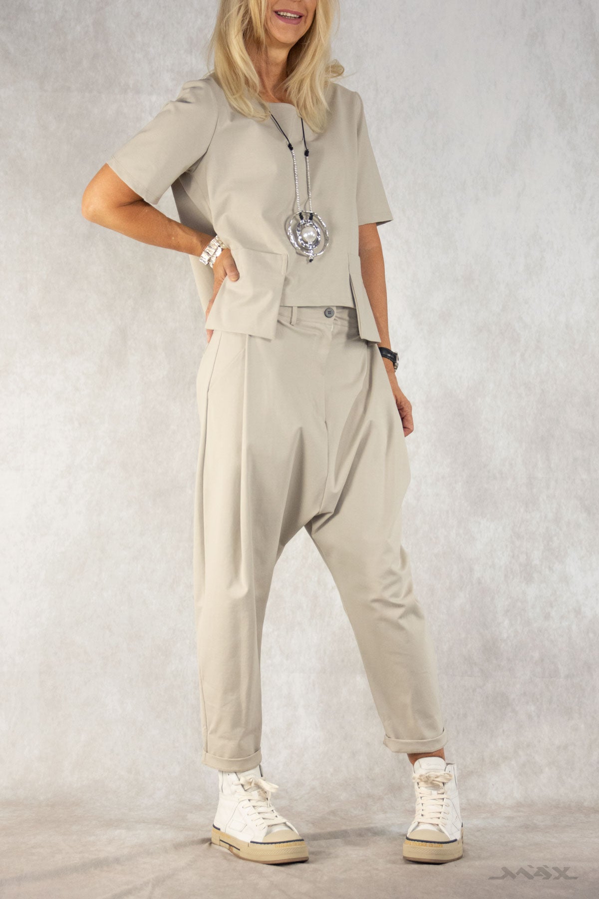 Kurzarm-Shirt mit aufgesetzten Taschen Gr. Onesize (36-40)