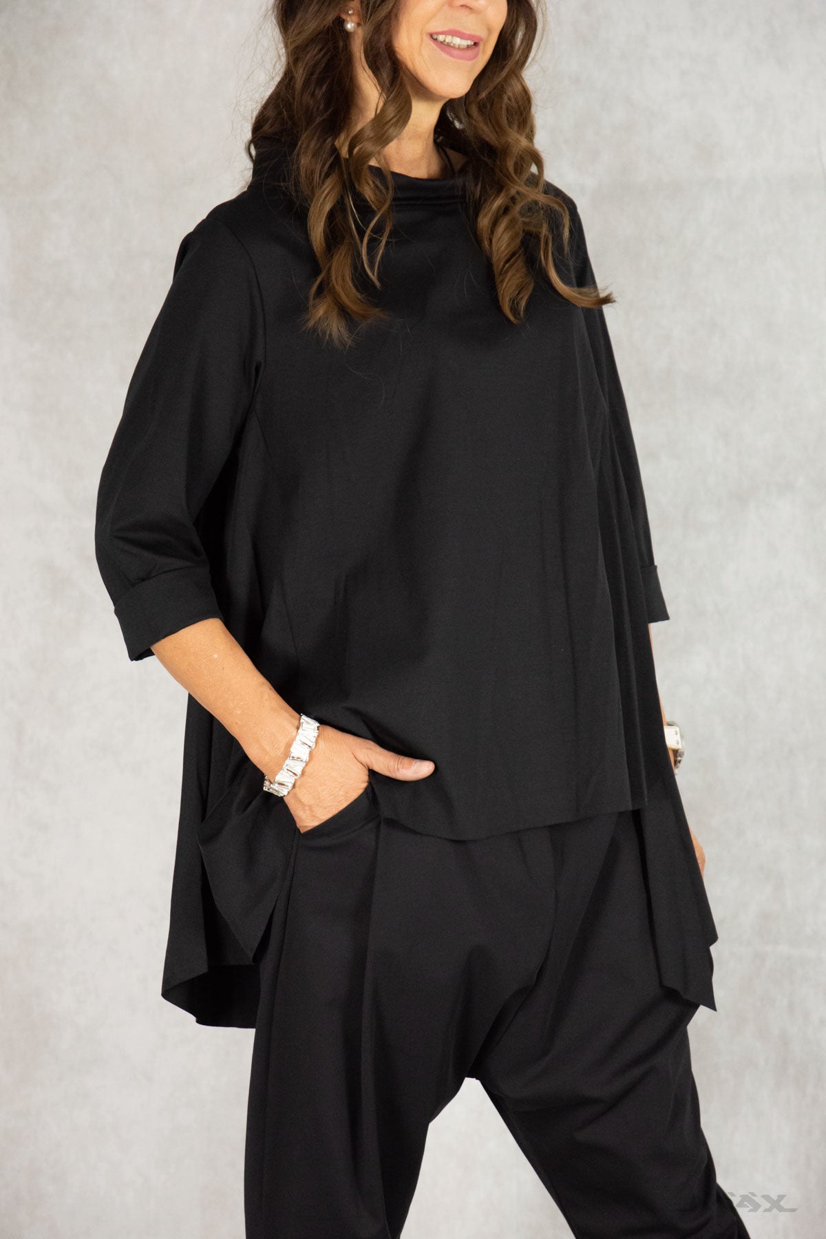 Chemise asymétrique à double col, taille unique (38-44)