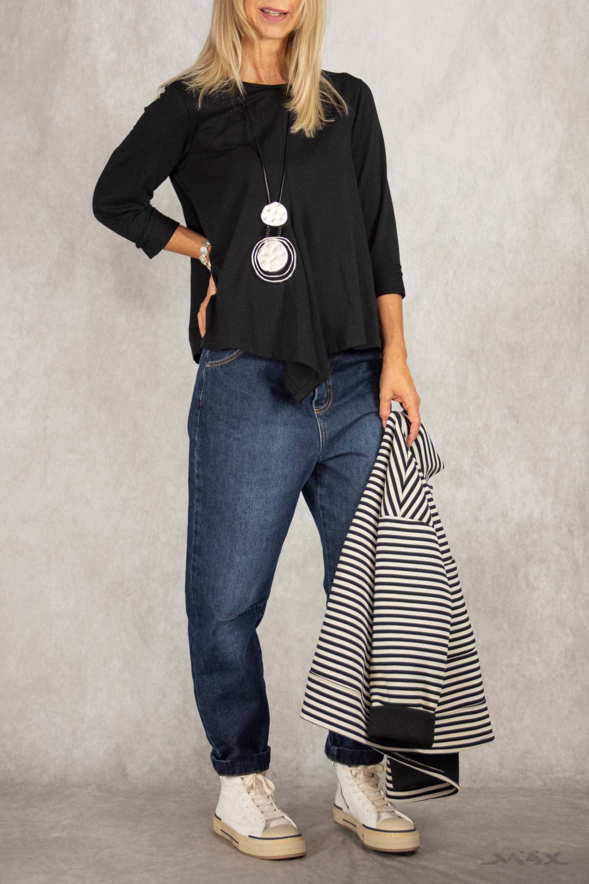 Puntig volant overhemd maat one size (38-42)