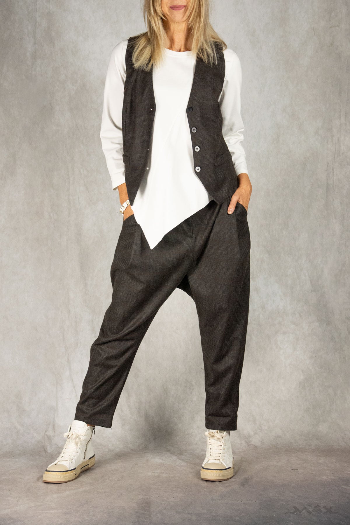 Baggyhose dunkelbraun kariert Gr. onesize(38-42)