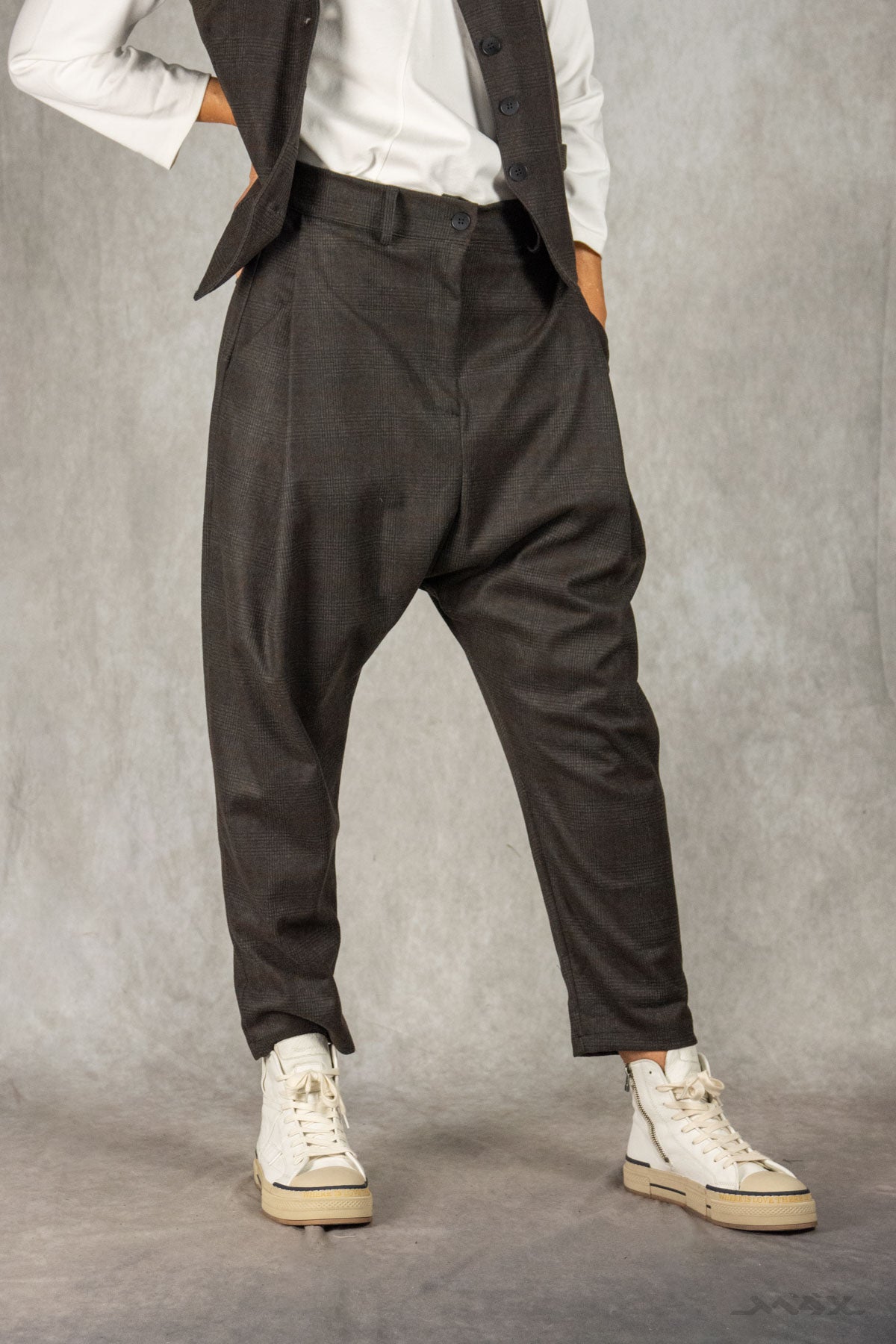 Baggyhose dunkelbraun kariert Gr. onesize(38-42)