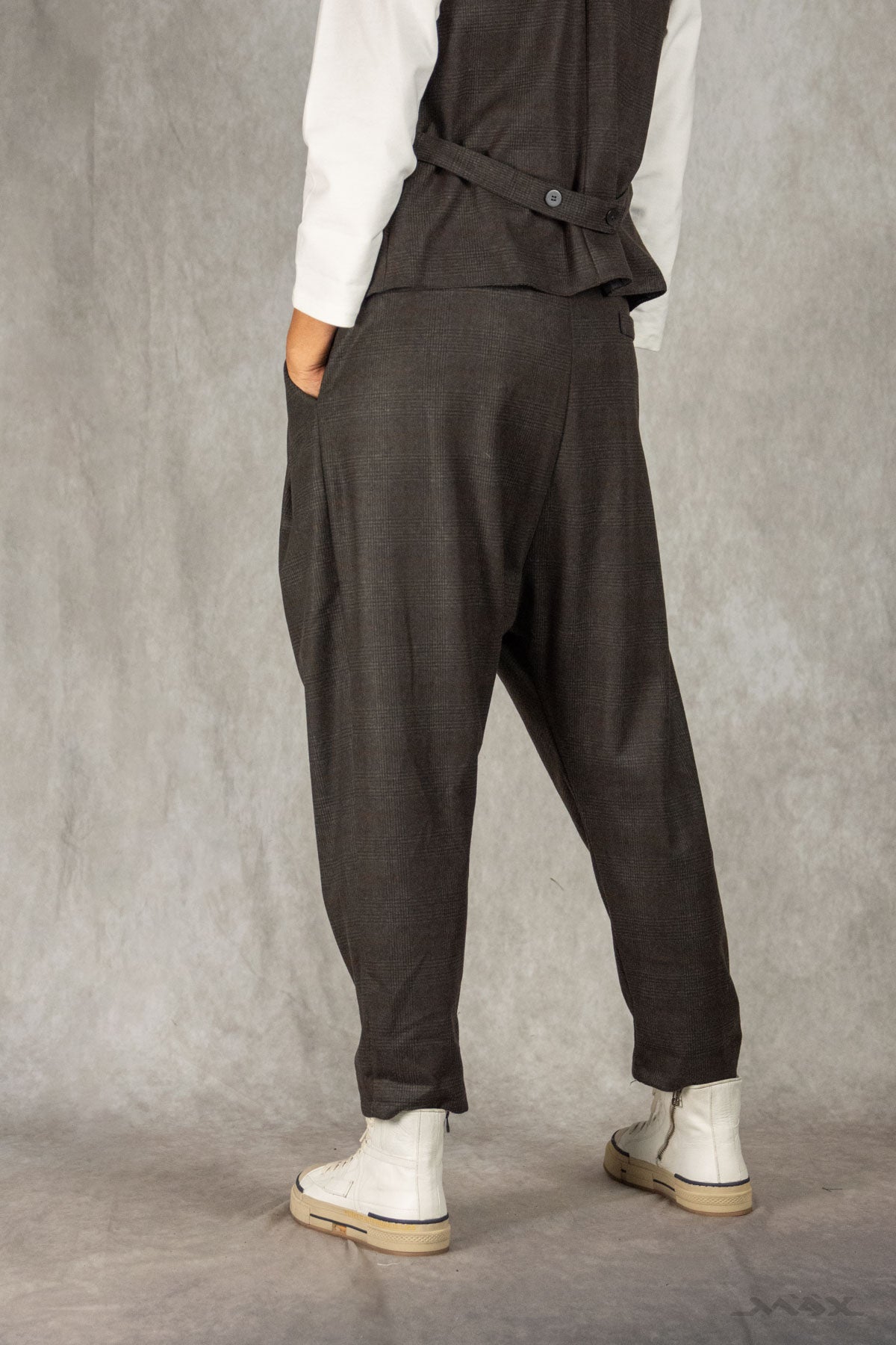 Baggyhose dunkelbraun kariert Gr. onesize(38-42)