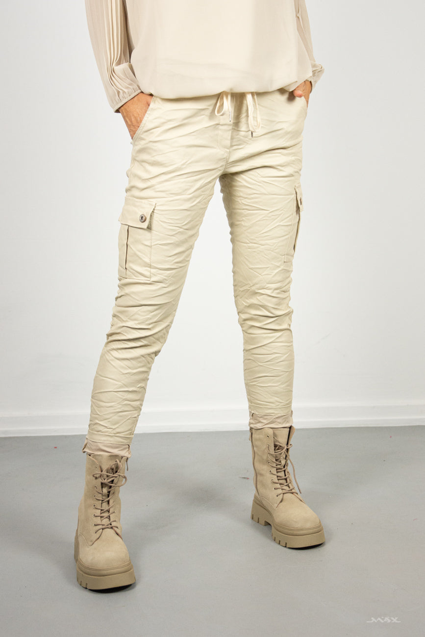 Cargo-Schlupfhose beige in Lederoptik