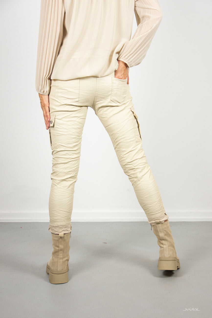 Cargo-Schlupfhose beige in Lederoptik