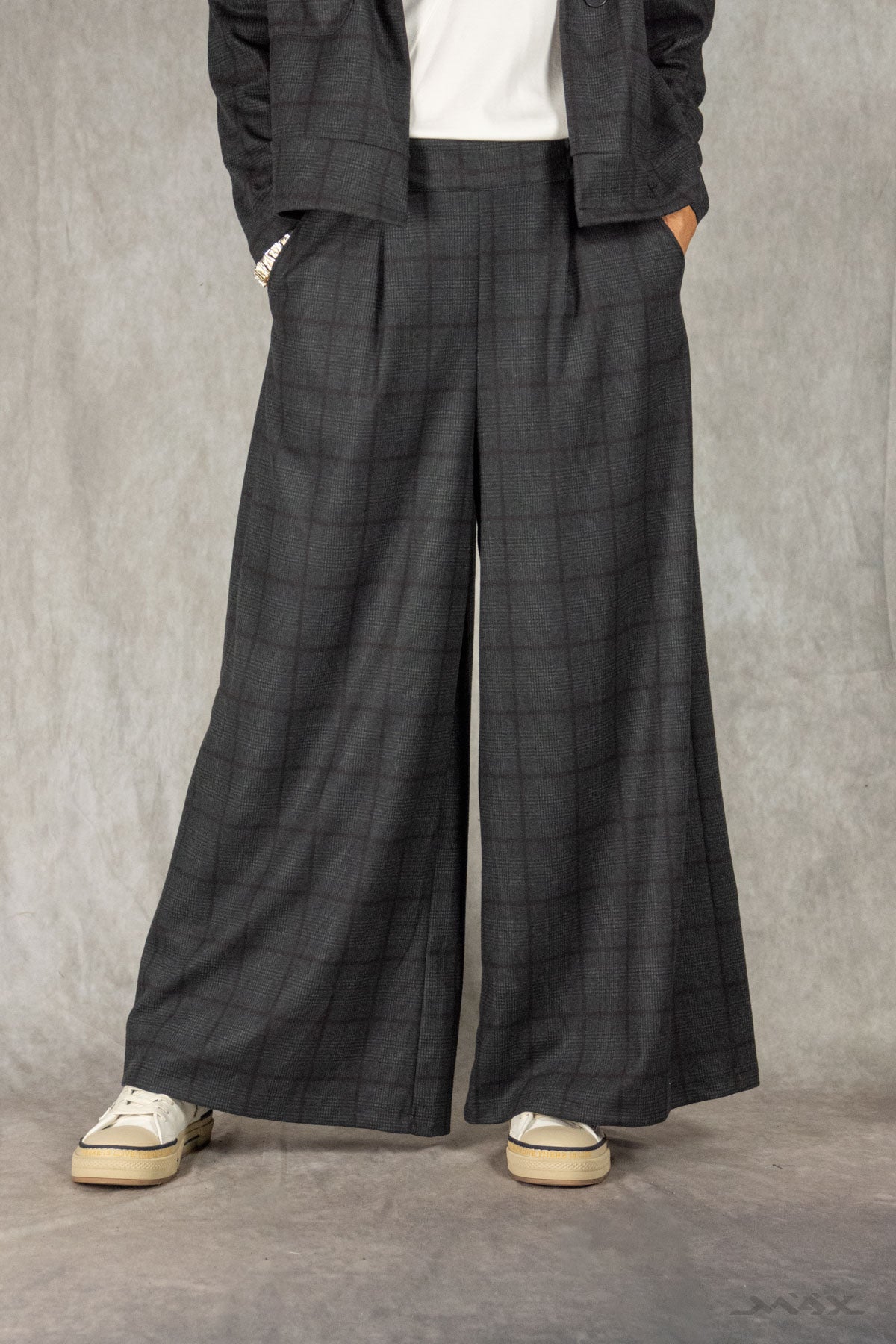 Marlenehose dunkelgrau kariert Gr. onesize(38-42)
