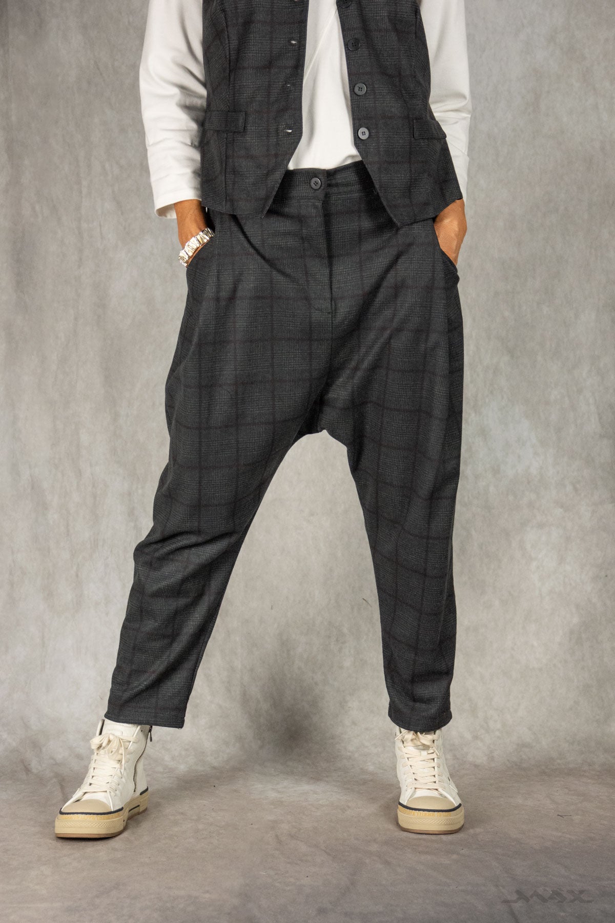 Baggyhose dunkelgrau kariert Gr. onesize(38-42)