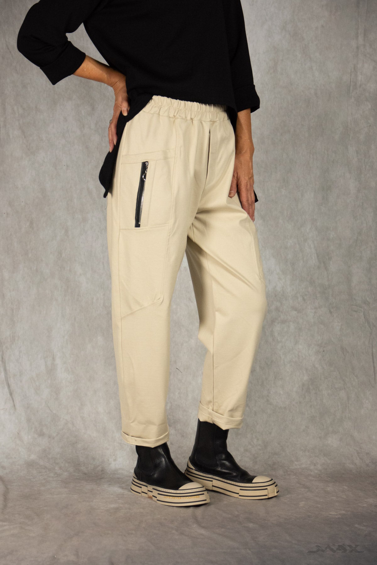 Hose mit Zipper-Taschen Gr. onesize (38-44)