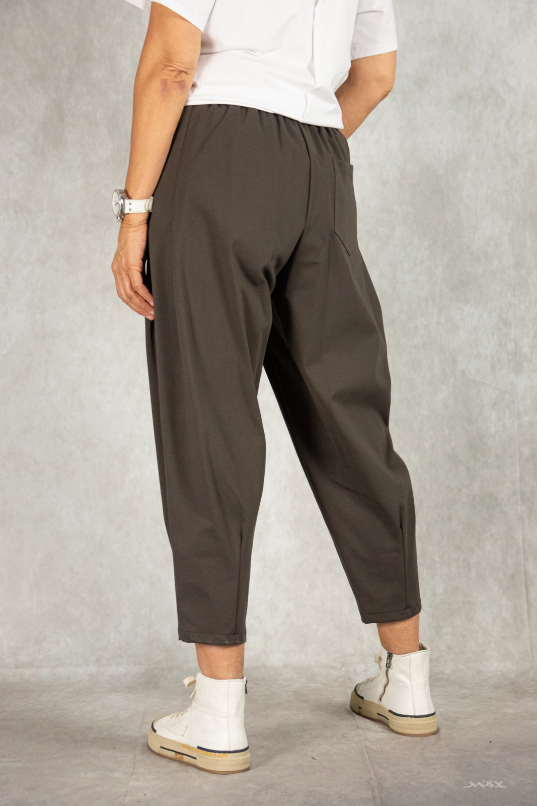 Karotten-Hose dunkelbraun Gr. onesize (36-40)