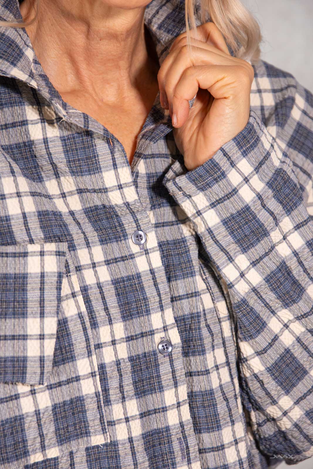 Blouse bleu à carreaux avec poches plaquées - taille unique (38-42)