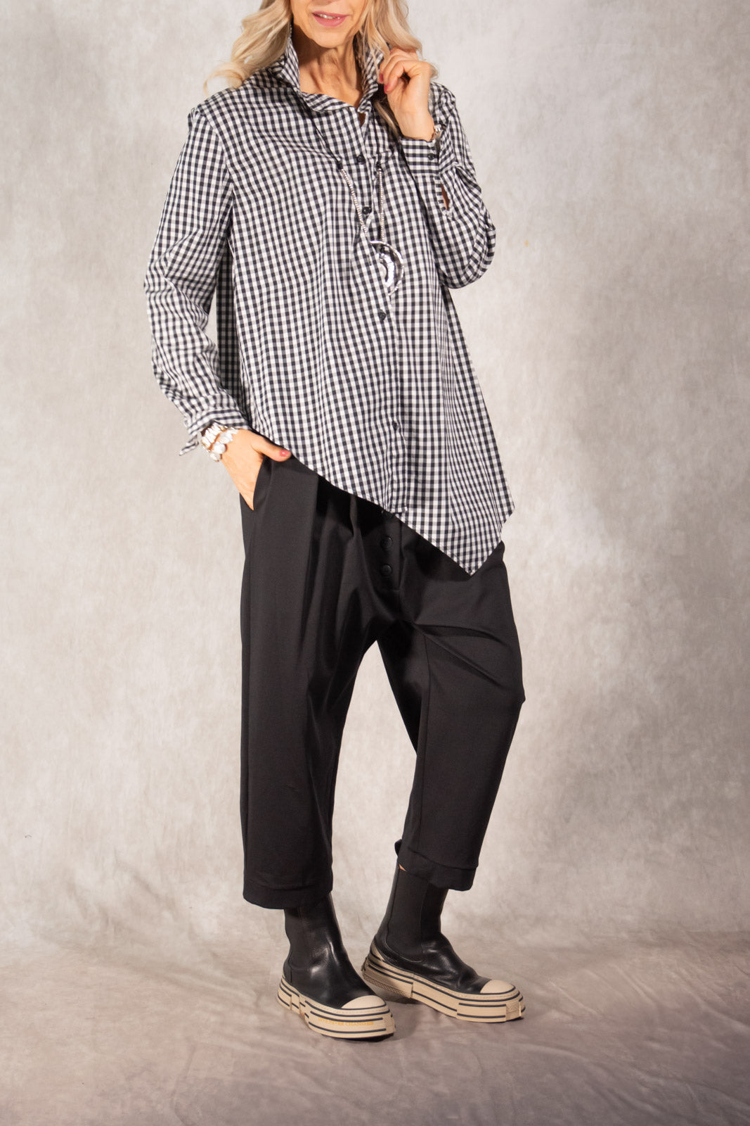 Asymmetrische Bluse schwarz-weiß kariert Gr. Onesize (38-44)