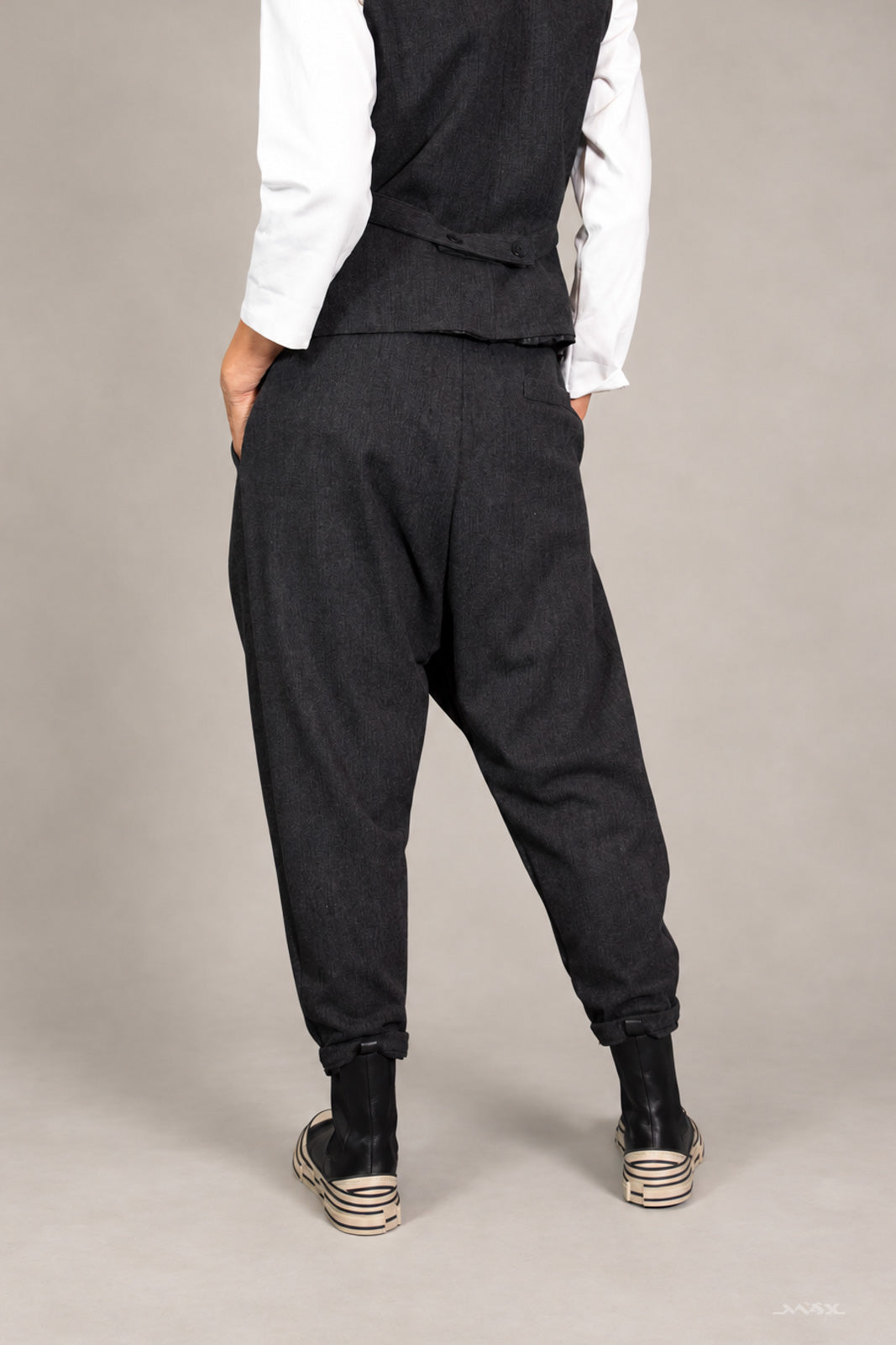 Weiche Haremshose dunkelgrau Gr. Onesize (38-42)
