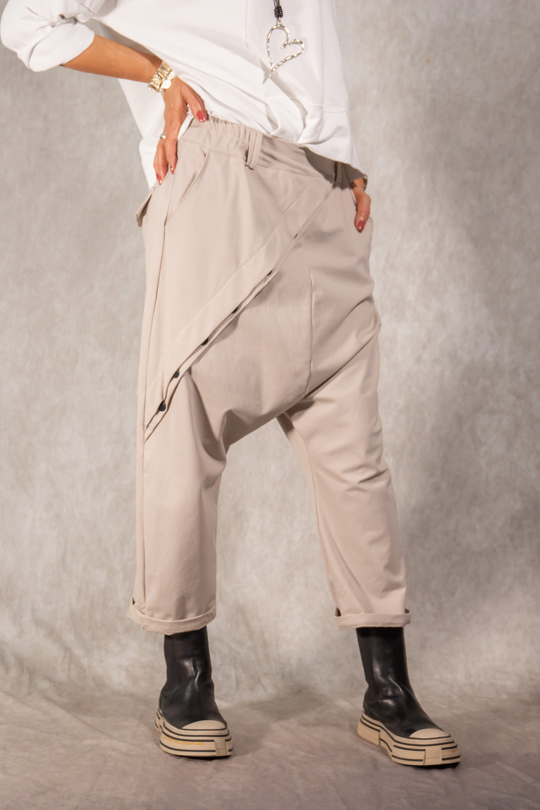 Haremshose mit asymmetrischer Knopfleiste Gr. Onesize (38-44)