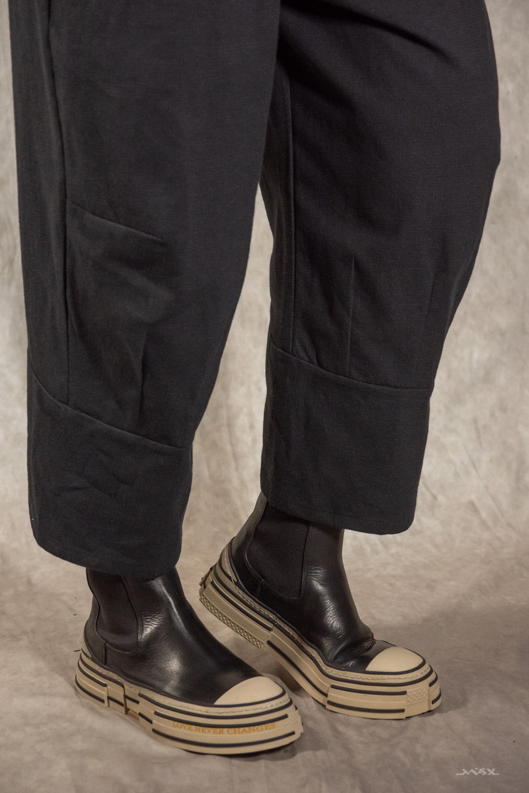 Pantalon relaxed structuré noir - taille unique (38-42)
