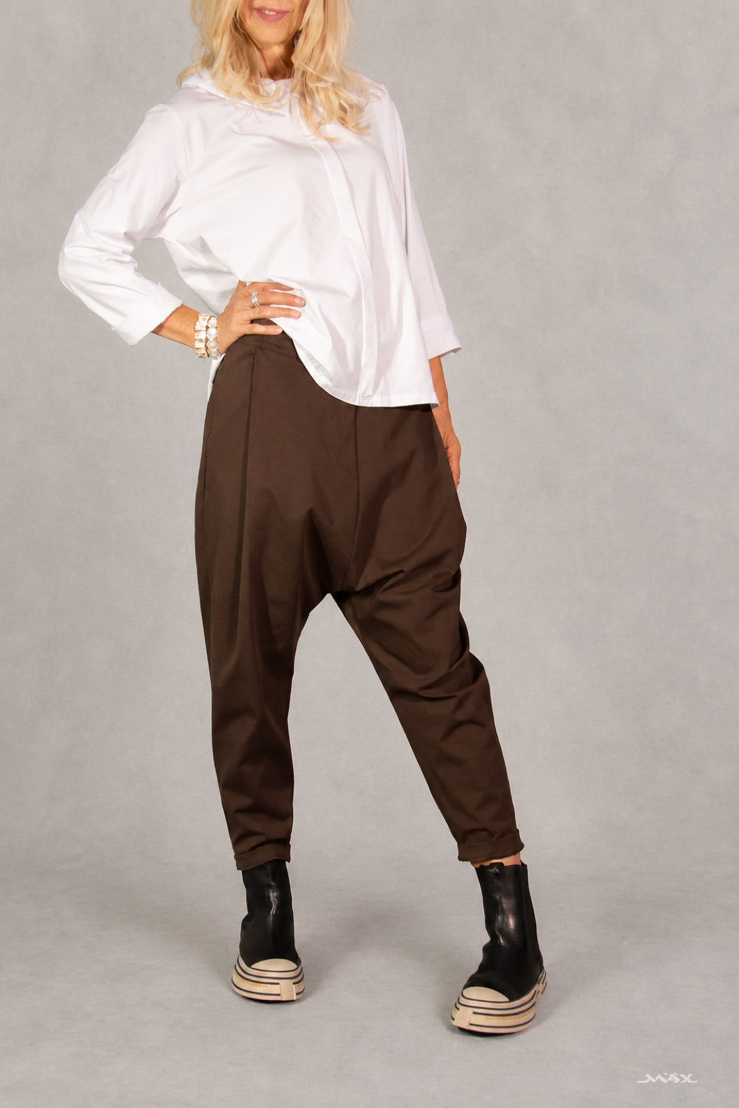Baggyhose dunkelbraun Gr. Onesize (36-42)