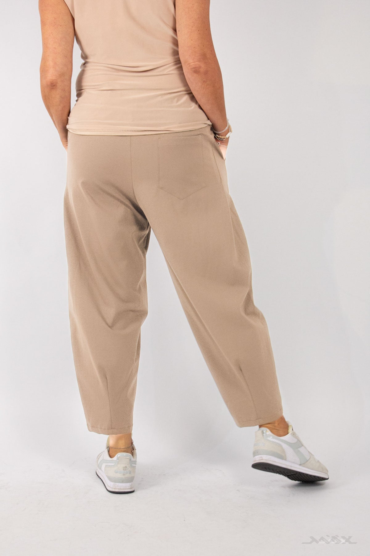 Karotten-Hose beige Gr. onesize (36-42)