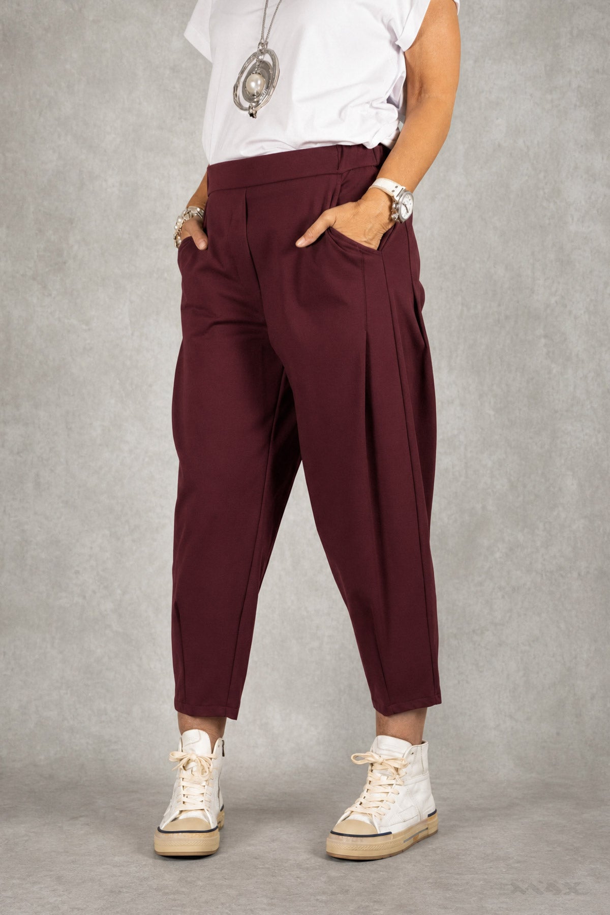 Hose bordeaux “Karotte” Gr. onesize (36-40)
