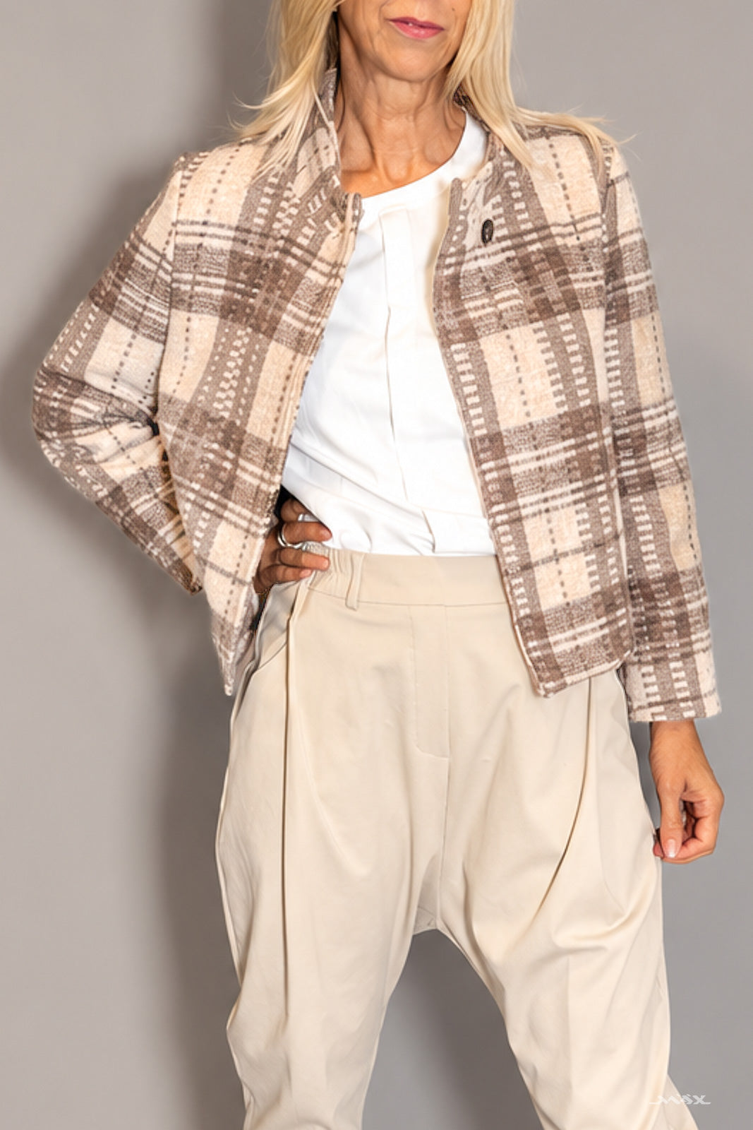 Karierte Woll-Jacke mit 1-Knopf-Verschluss Gr. Onesize (36-40)