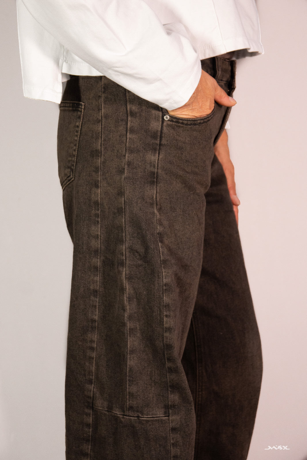 Jean barrel délavé