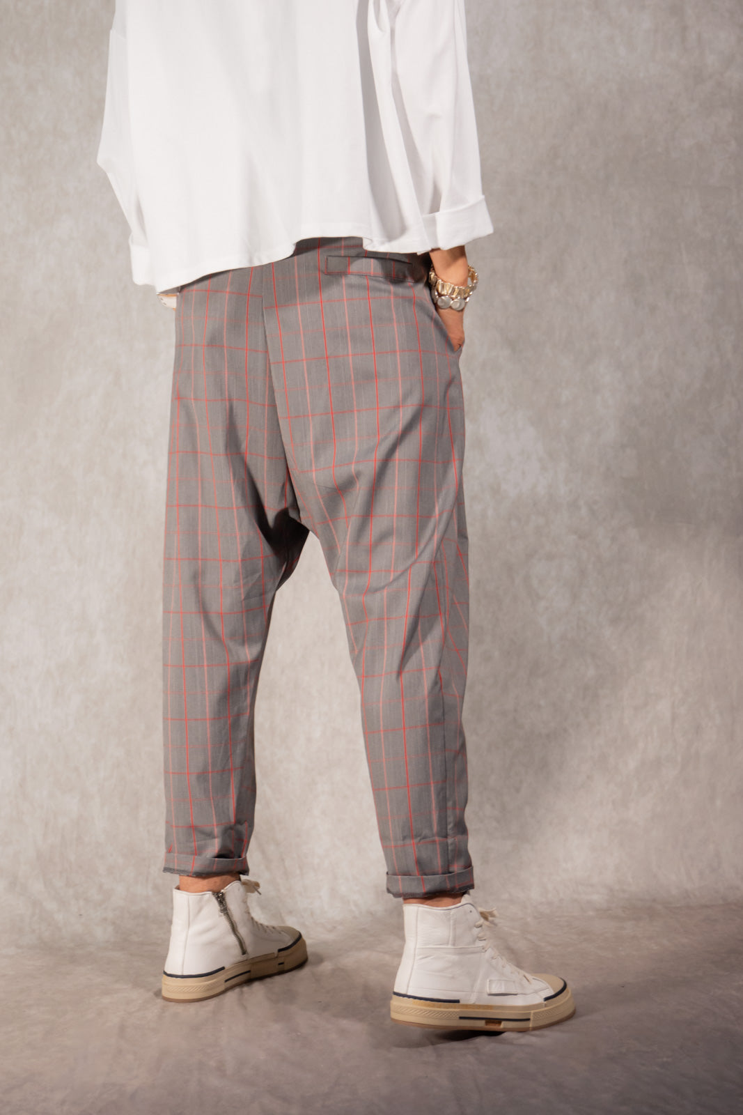 Haremshose grau-rot kariert Gr. onesize (36-40)