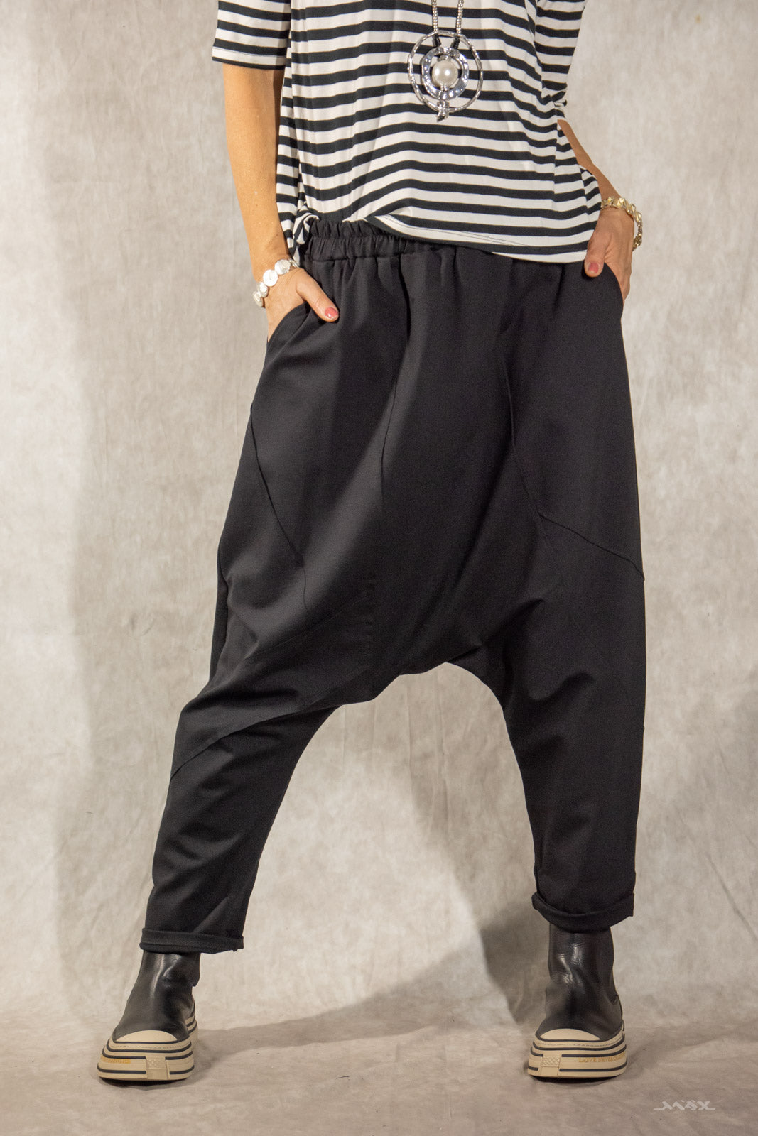 Haremshose schwarz asymmetrisch Gr. Onesize (38-44)