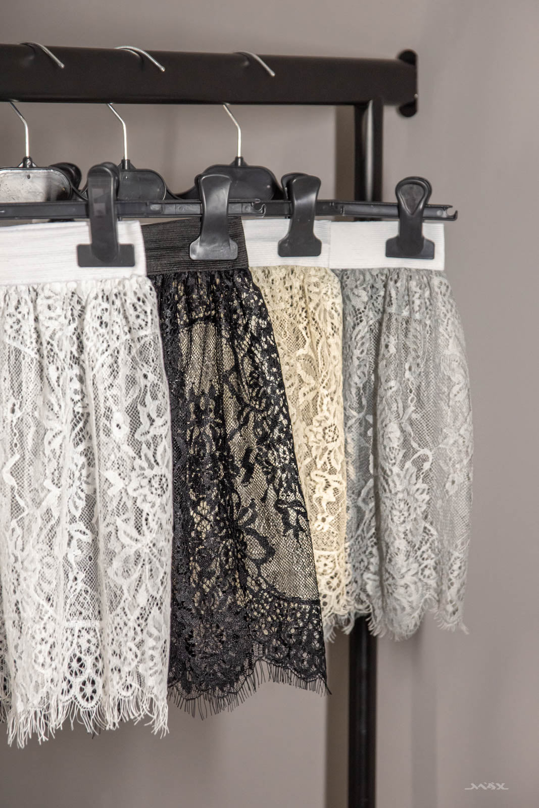 Spitzen-Layering-Rock Gr. onesize (36-44)