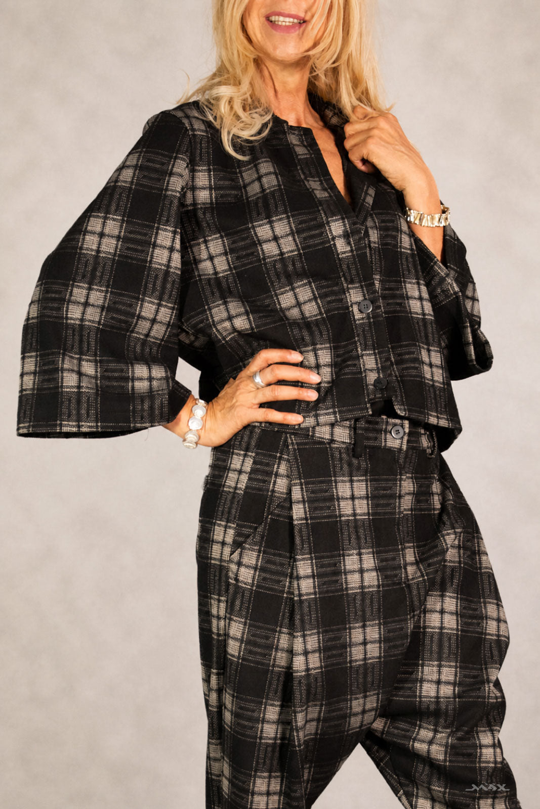 Soft Checked Jacket with Stand Collar - One Size (38–42)