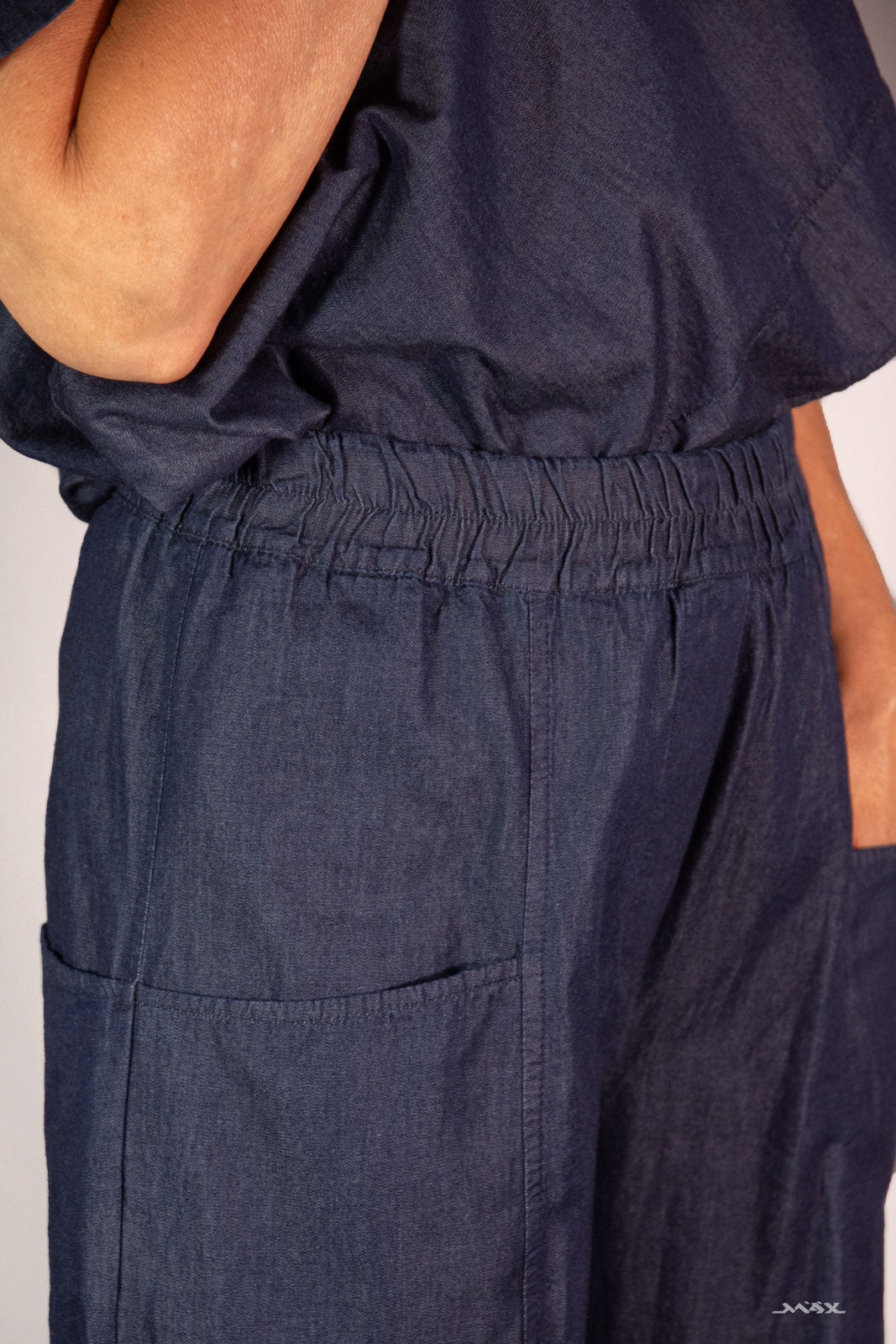 Leichte Barrel-Hose dunkelblau Gr. Onesize (38-42)
