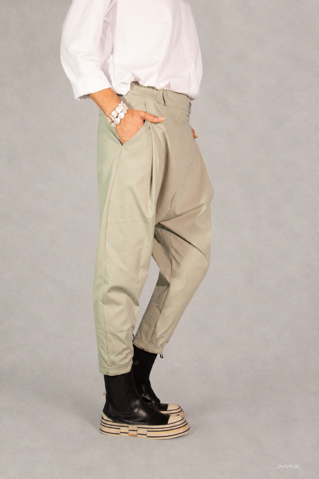 Baggybroek saliegroen – One Size (36–42)
