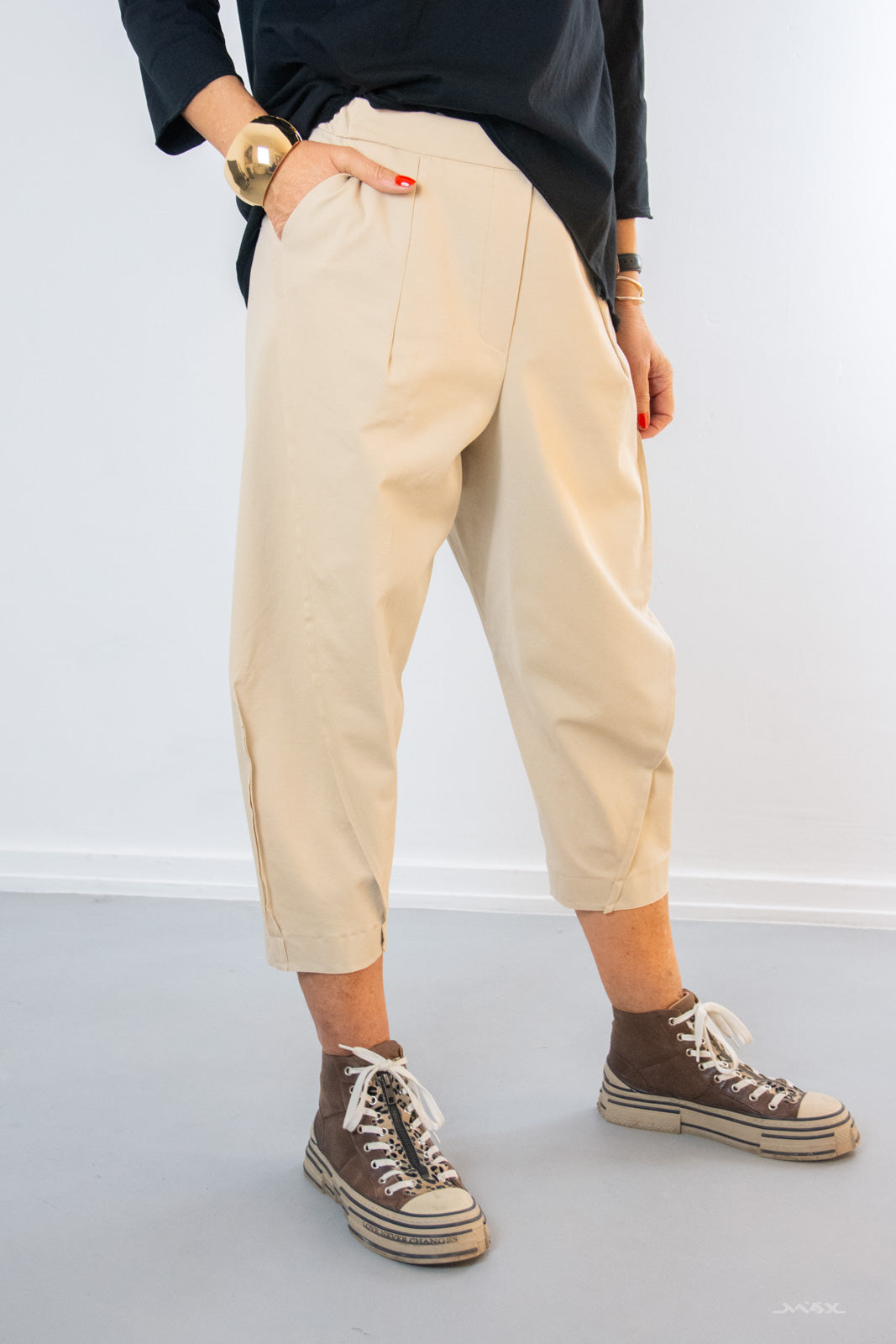 Baggyhose mit Reverse-Nähten in 7/8 Länge Gr. Onesize (38-42)